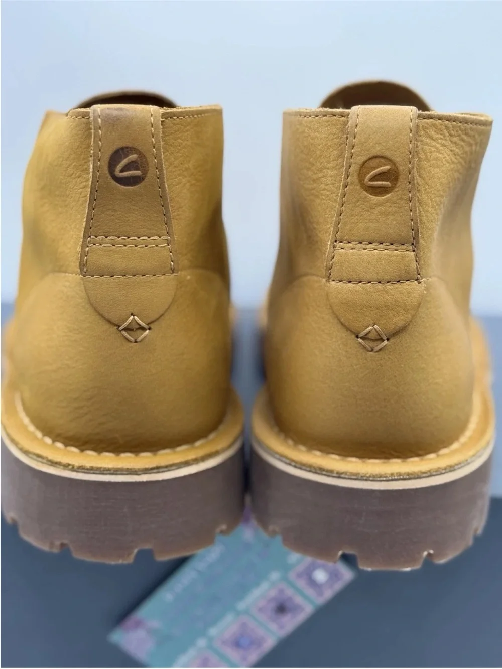 CLARKS BUSHACRE 3 CHUKKA BOOTS (9.5)